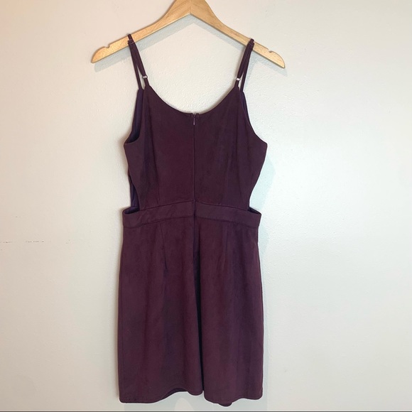Moon Burgundy Open Sides Dress Large - Picture 7 of 10